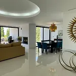Villa Passion - Private Pool - 10 Guests -
